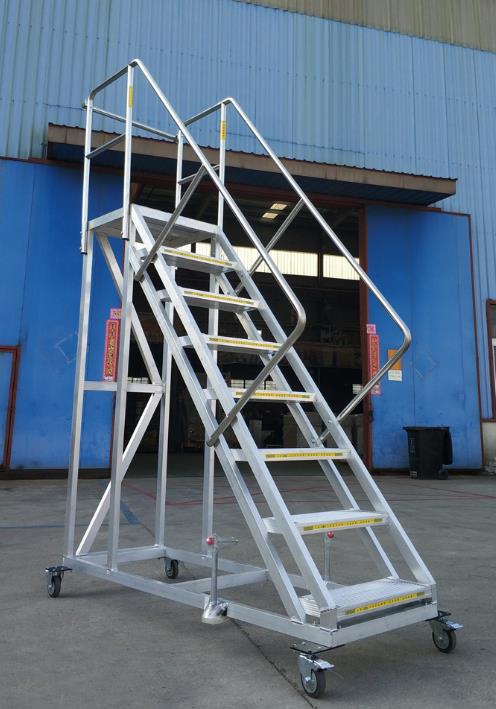 铝合金全焊接定制登高梯