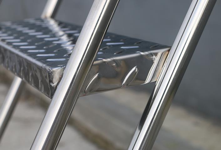 移动平台货架爬梯